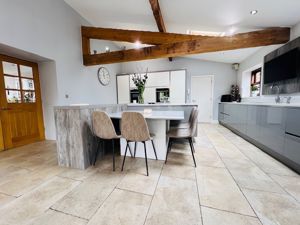 Photo 17- click for photo gallery